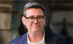 İngiltere'nin yeni başbakanı Andy Burnham oldu