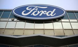 Ford'dan yapay zekâ geri adımı: İşten çıkardığı deneyimli mühendisleri yeniden işe aldı