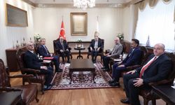 Rusya'nın Türkiye Büyükelçisi Vershinin, Diyanet İşlere Başkanı Arpaguş ile bir araya geldi