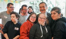 Gökkuşağı Kafe 15 yıldır özel gereksinimli bireylerin hayatına dokunuyor