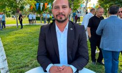 AK Parti Seyitgazi İlçe Başkanı Yıldız: “Kapalı pazar yeri projesi belediye değil, sponsor desteğiyle yapılıyor”