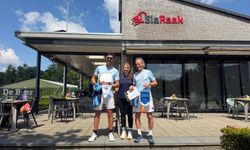 Hollanda'da raket salladılar