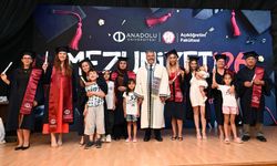 Anadolu Üniversitesi KKTC mezunları kep attı