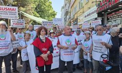 Eskişehir'de emeklilerden enflasyon tepkisi: "TÜİK'in rakamları mutfaktaki yangını gizleyemez"