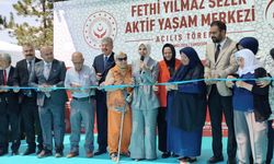 Eskişehir’de Fethi Yılmaz Sezer Huzurevi Aktif Yaşam Merkezi Bakan Göktaş’ın katılımıyla açıldı