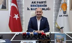 Albayrak: "Bugün Eskişehir'deki belediyeler hangi projeyi yapıyor?"