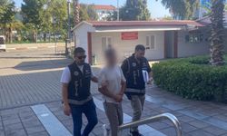 Üst geçide asılan maketle ilgili 1 kişi tutuklandı