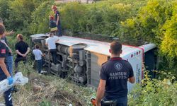 Özel halk otobüsü devrildi: 21 yaralı