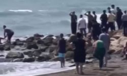 Dalgalara kapılan 2 kişi kurtarıldı, 14 yaşındaki çocuk boğuldu