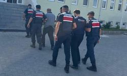 Köpeklerin kavgasına sinirlendi, çobanı öldürdü: Baba ile oğlu tutuklandı