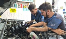 Eskişehirli gençler yaz tatilini çıraklık yaparak değerlendiriyor