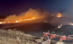 Çorum'da balya makinesi yangına sebep oldu: 500 dönüm anız küle döndü