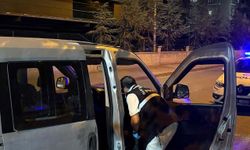Otostopla aracına aldığı şahıslar tarafından bıçaklandı: 1 ağır yaralı