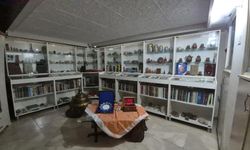 Eskişehir’de 50 yıllık eşsiz koleksiyon: 49 ülkeden eser topladı