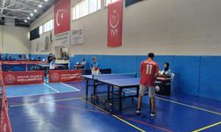 Eskişehir’de çocuklar 30 Ağustos’u masa tenisi turnuvasıyla kutladı