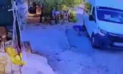 Minibüsle geri manevra yaparken oğlunun ölümüne neden oldu