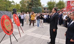 YENİ Parti Eskişehir İl Başkanlığı’ndan 30 Ağustos’ta çelenk töreni