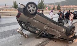 Eskişehir yolunda otomobil ters döndü: 1 yaralı