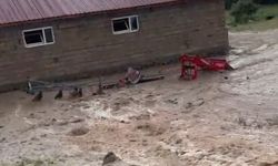 Erzurum’da sağanak sonrası Dumankaya Mahallesi’ni su bastı