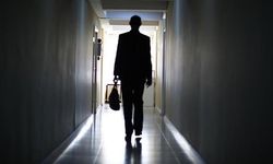 ILO raporu tehlikeyi gözler önüne serdi: Genç işsizliğinde yapay zeka alarmı!
