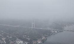 İstanbul Boğazı’nı yoğun sis kapladı