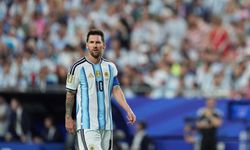 Babasını kaybeden Lionel Messi'den duygusal veda: "Futbola devam konusunda ciddi şüphelerim var"