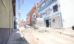 Odunpazarı’nda üstyapı atağı: 3 mahallede yollar yenileniyor
