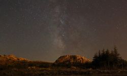 Gökyüzünde görsel şölen: Perseid gök taşı yağmuru bu gece zirveye ulaşıyor!