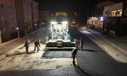Eskişehir’de gece mesaisi: Büyükşehir ekipleri yollar için sahada