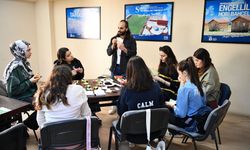 Eskişehir’e gelen üniversitelilere “Gençlik Merkezi” desteği
