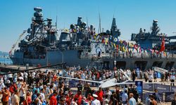 Mavi Vatan'ın gövde gösterisi: TEKNOFEST Gölcük'te rekor katılımla sürüyor