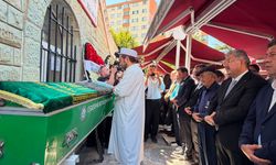 Yılmaz Büyükerşen’in kardeşi Güzin Büyükerşen son yolculuğuna uğurlandı
