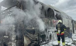 Otobüs yangınında 13 yolcu ve 3 personel ölümden döndü
