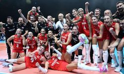 A Milli Kadın Voleybol Takımı finale yükseldi