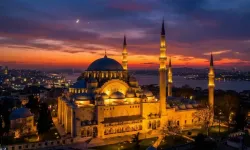 Üç aylar ne zaman başlıyor? İşte Diyanet kandil takvimi