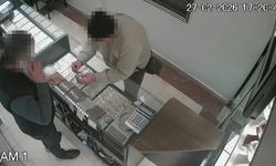 Komşusunun boğazını kesip altınlarını çalmıştı: Bilezikleri kolundan nasıl keseceğini kuyumcuya sormuş