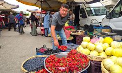 Sonbahar geldi ama pazar tezgahları yazdan kalma