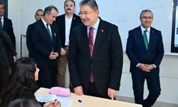 Vali Dr. Erdinç Yılmaz lise öğrencileriyle bir araya geldi