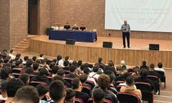 GSB Eskişehir’den yeni öğrencilere uyum toplantısı