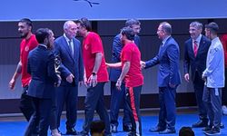 Cumhurbaşkanı Yardımcısı Yılmaz: "Bugün ülkemizde toplam 5 bin 555 gençlik ve spor tesisi var"