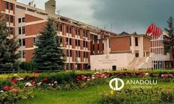 Anadolu Üniversitesinde akademik yıl "Dünya Düzeni ve Türkiye" ilk dersiyle başlıyor