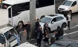 E-5’de feci kaza, çevredekiler şoföre kalp masajı yaptı