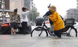 Tokyo'da rekor yağış: 35 gün aralıksız yağmur yağdı