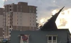 Çatılar uçtu, güneş enerjisi sistemi koptu