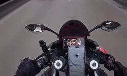 Motosikletlinin kaçış manevrası kazayla sonuçlandı