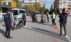 Kurallara uymayan 63 motosiklet sürücüsüne 1 milyon lira ceza