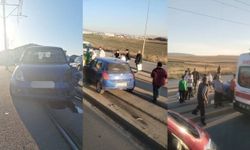 Eskişehir'de tramvay yolu üzerinde araç kazası: Seferler aksamalı yapılıyor