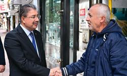 Vali Yılmaz, İsmet İnönü-1 Caddesi esnafını ziyaret etti