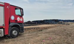 Eskişehir’de yangın: Binlerce plastik kasa alevlere teslim oldu