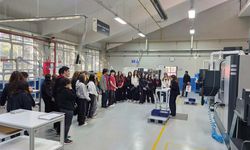 Eskişehir Model Fabrika'da lise öğrencilerine üretim eğitimi